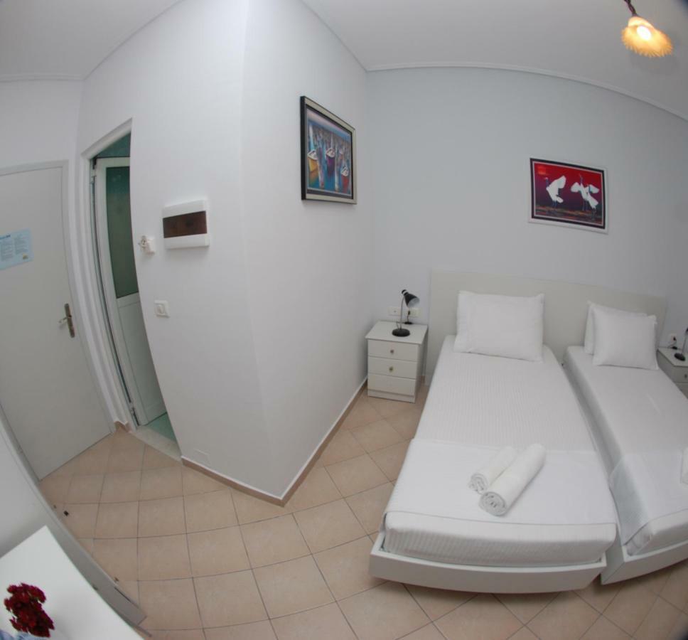 Hotel Ms Saranda Dış mekan fotoğraf